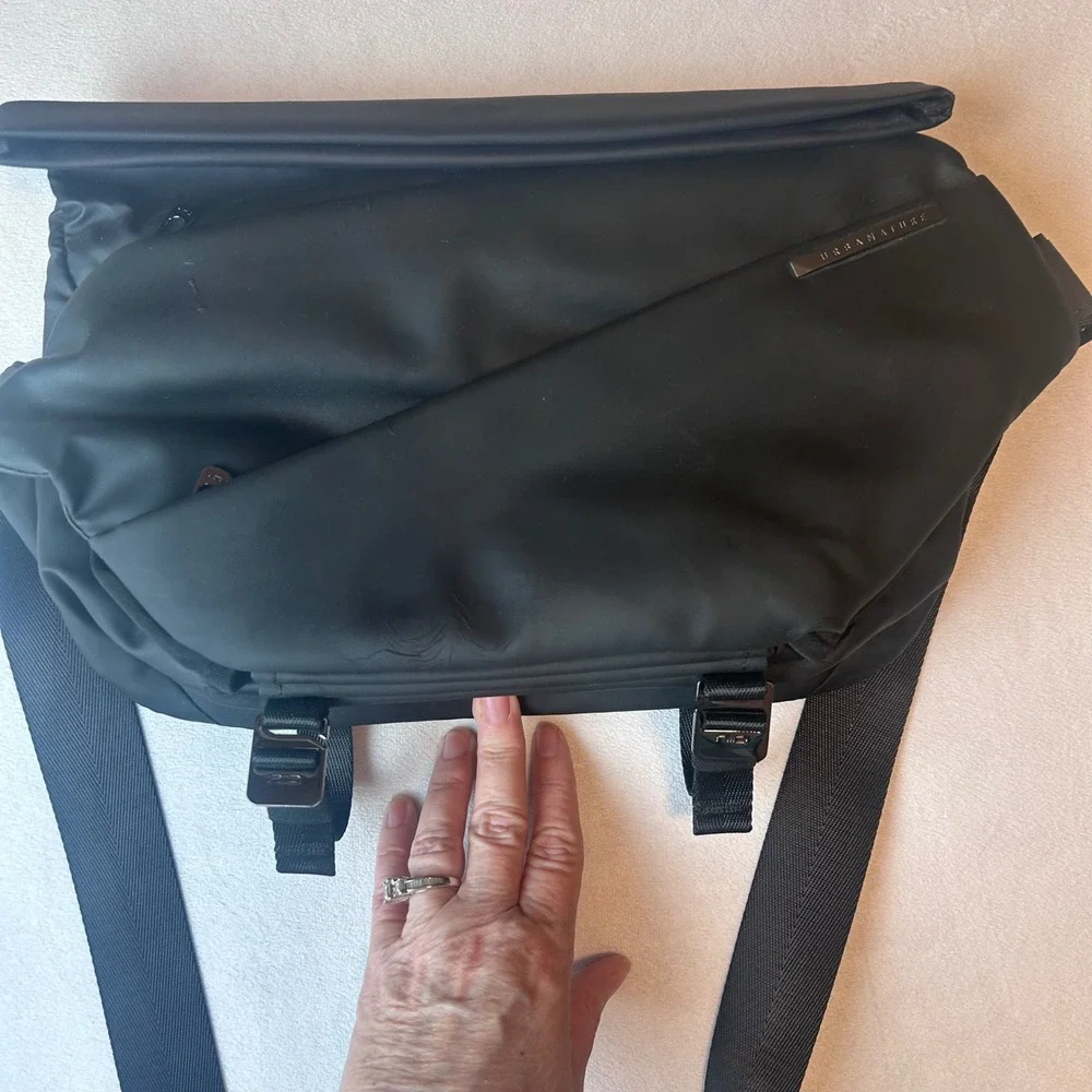 NIID‎ Urbanature Radiant R1 Sling Bag Unisex OS Black Techwear Crossbody